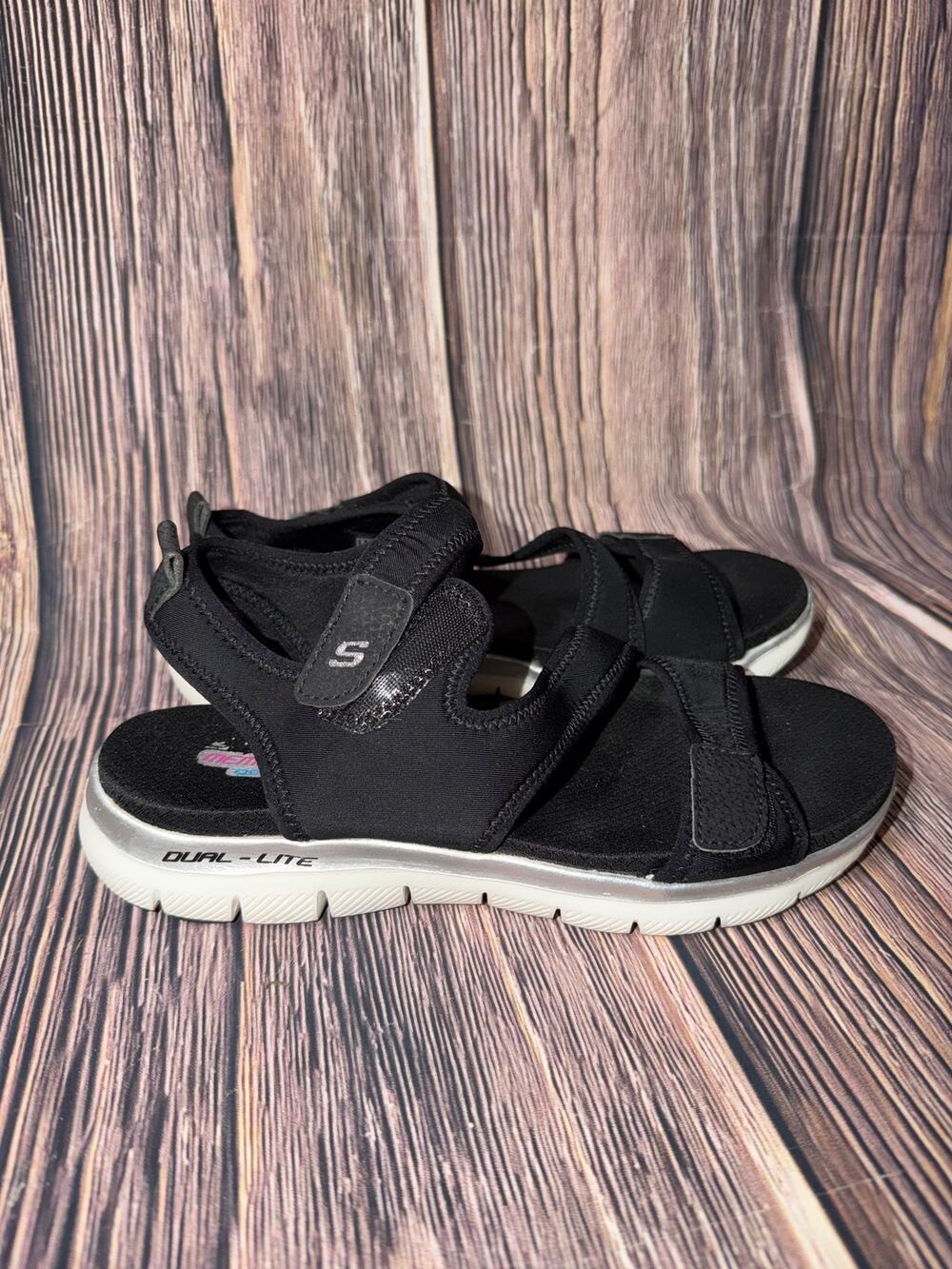 Skechers Women’s Memory Foam Dual-Lite Black Sport Sandals Size 8